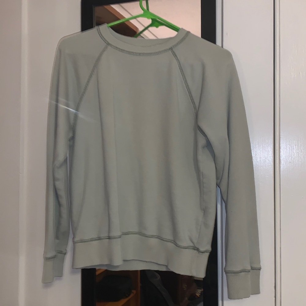 american eagle crew neck